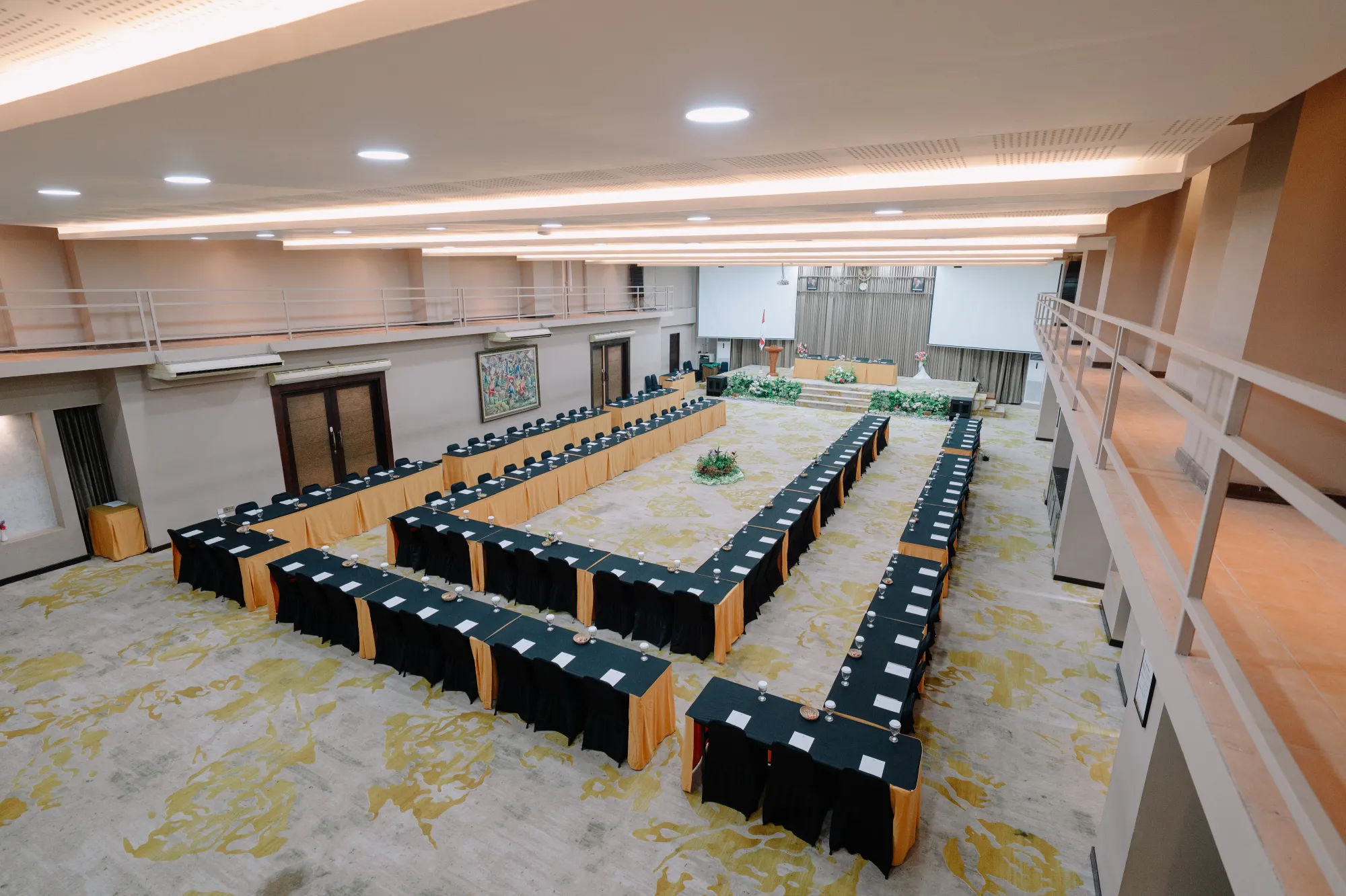 Ball Room-27