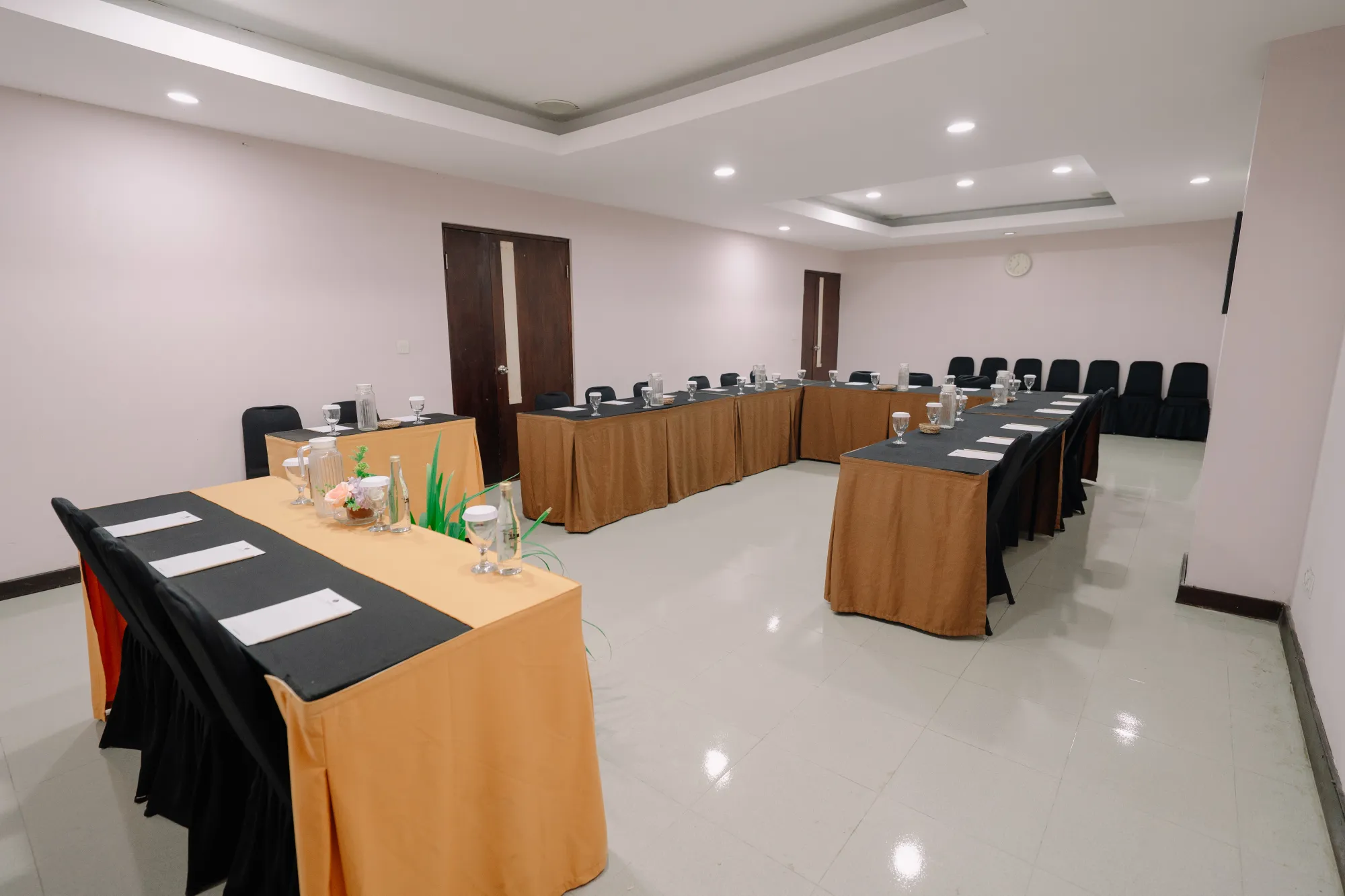 Meeting Room-84